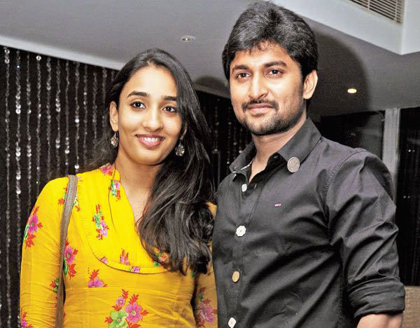 nani,hero nani nani with anjana,father,nani son  హీరో నాని కి మరో బుల్లి నాని..!